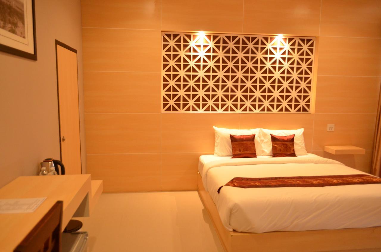 Thatluangview Hotel Viêng Chăn Ngoại thất bức ảnh