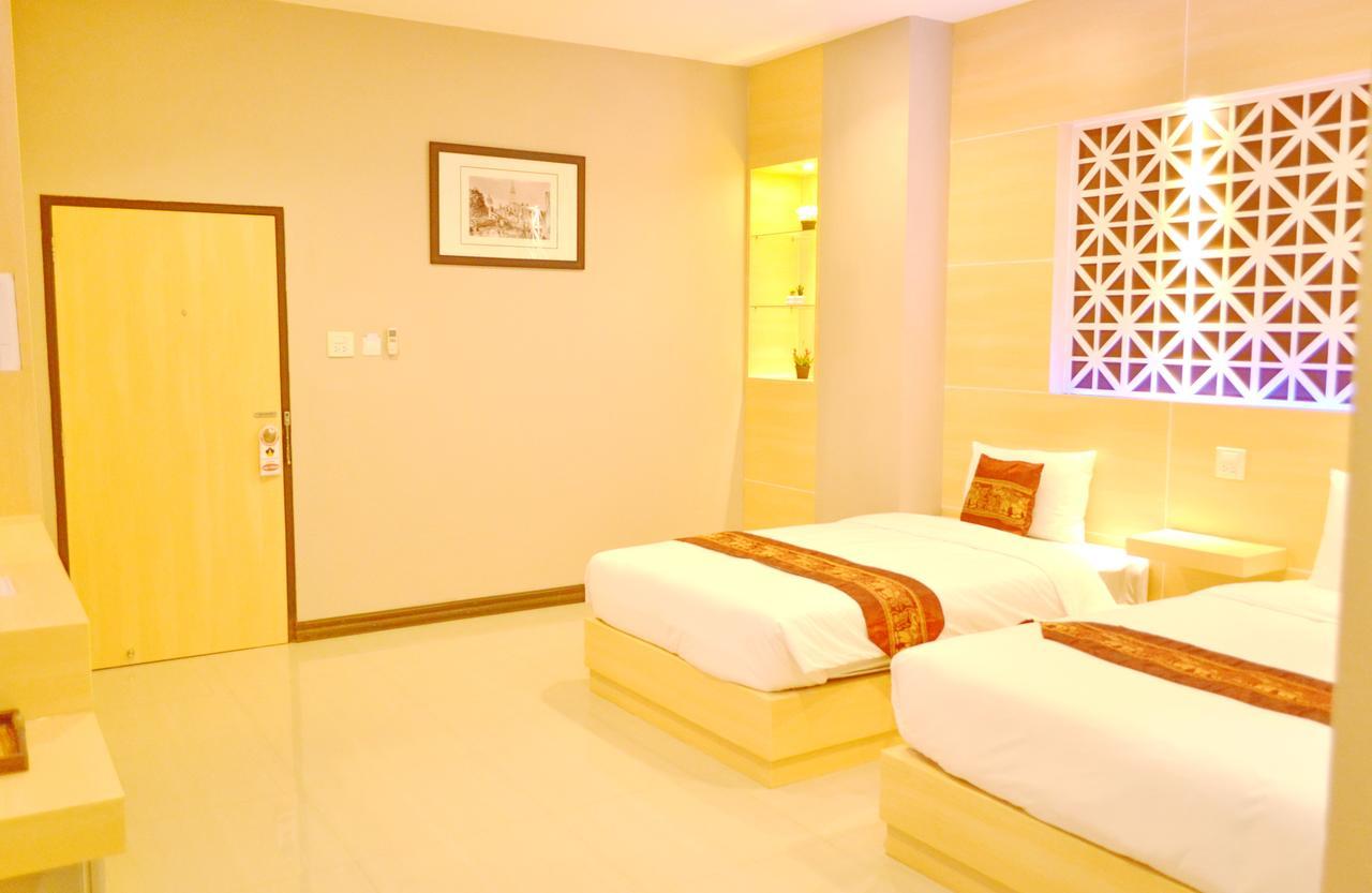 Thatluangview Hotel Viêng Chăn Ngoại thất bức ảnh
